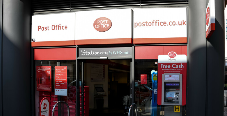 Начальников почтовых отделений, которых осудили за мошенничество, оправдают по новому закону